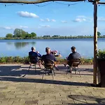 Hotelpension Ewijcksluis Konukevi 3*
