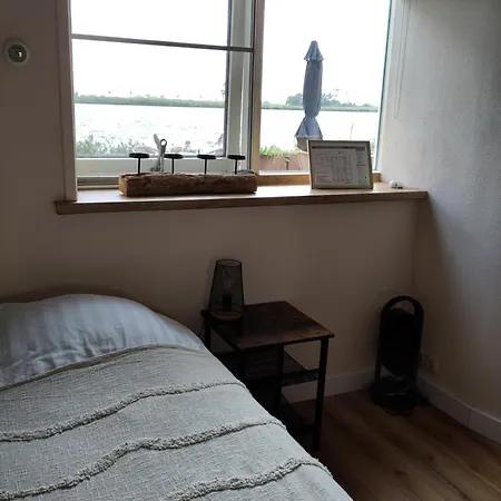 Hotelpension Ewijcksluis Maison d'hôtes Anna Paulowna