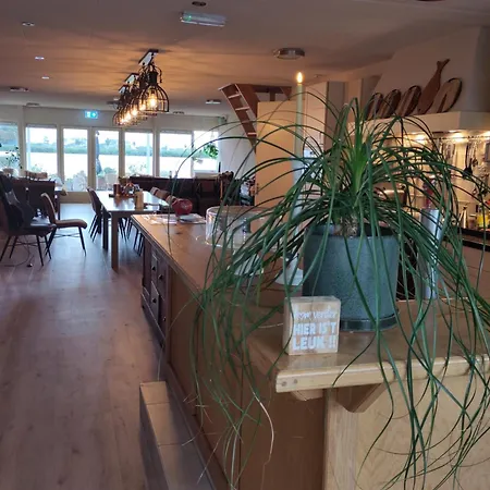 Hotelpension Ewijcksluis 3*