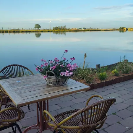 ゲストハウス Hotelpension Ewijcksluis 3*