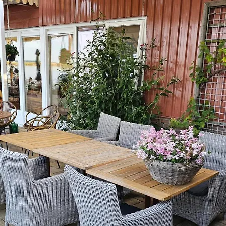 Hotelpension Ewijcksluis ゲストハウス 3*