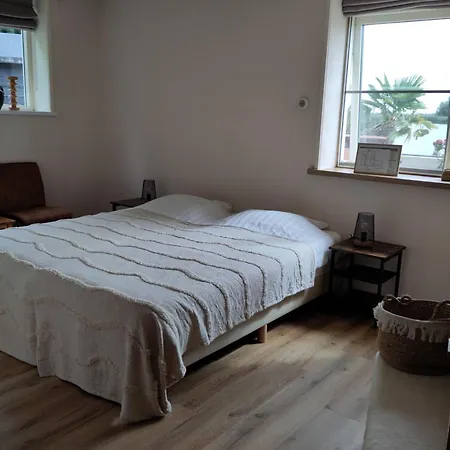 게스트하우스 Hotelpension Ewijcksluis 3*