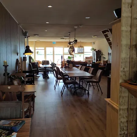 게스트하우스 Hotelpension Ewijcksluis
