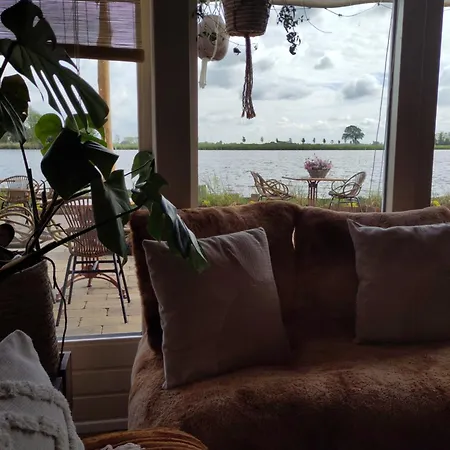 게스트하우스 Hotelpension Ewijcksluis